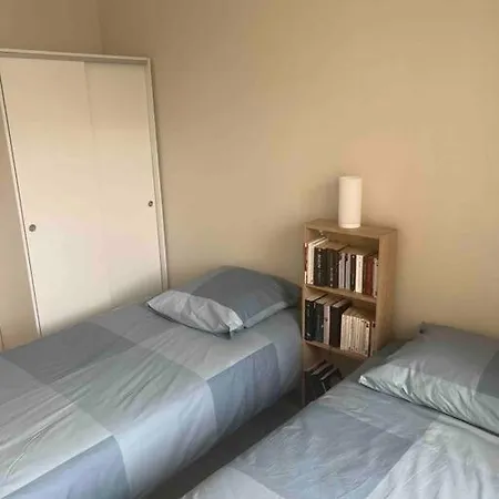 Super 3 Pcs Et Parking Aux Portes De Paris Et Stade De France A Proximite Des Sites Touristiques Parisiens Montmartre , Champs Elysee ,Chatelet Etc Et Des Transports Metro,Rer ,Wifi Disponible Saint-Ouen  Exterior photo